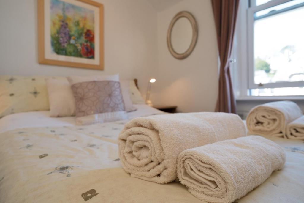 Somerset House B&B Grange-over-Sands Екстериор снимка