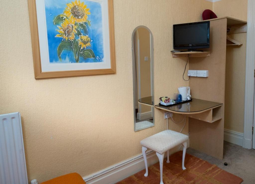 Somerset House B&B Grange-over-Sands Екстериор снимка