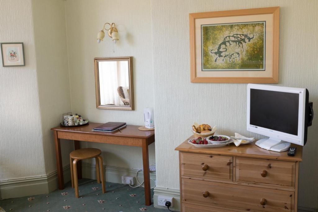 Somerset House B&B Grange-over-Sands Екстериор снимка